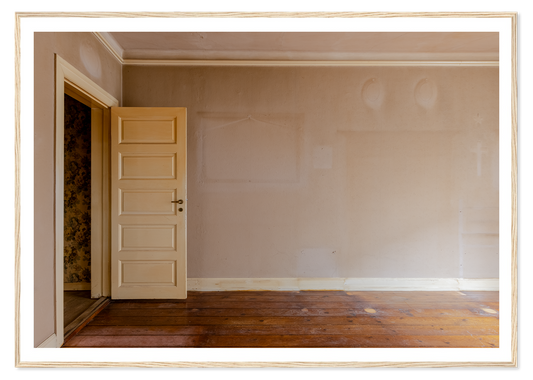 Smokey room