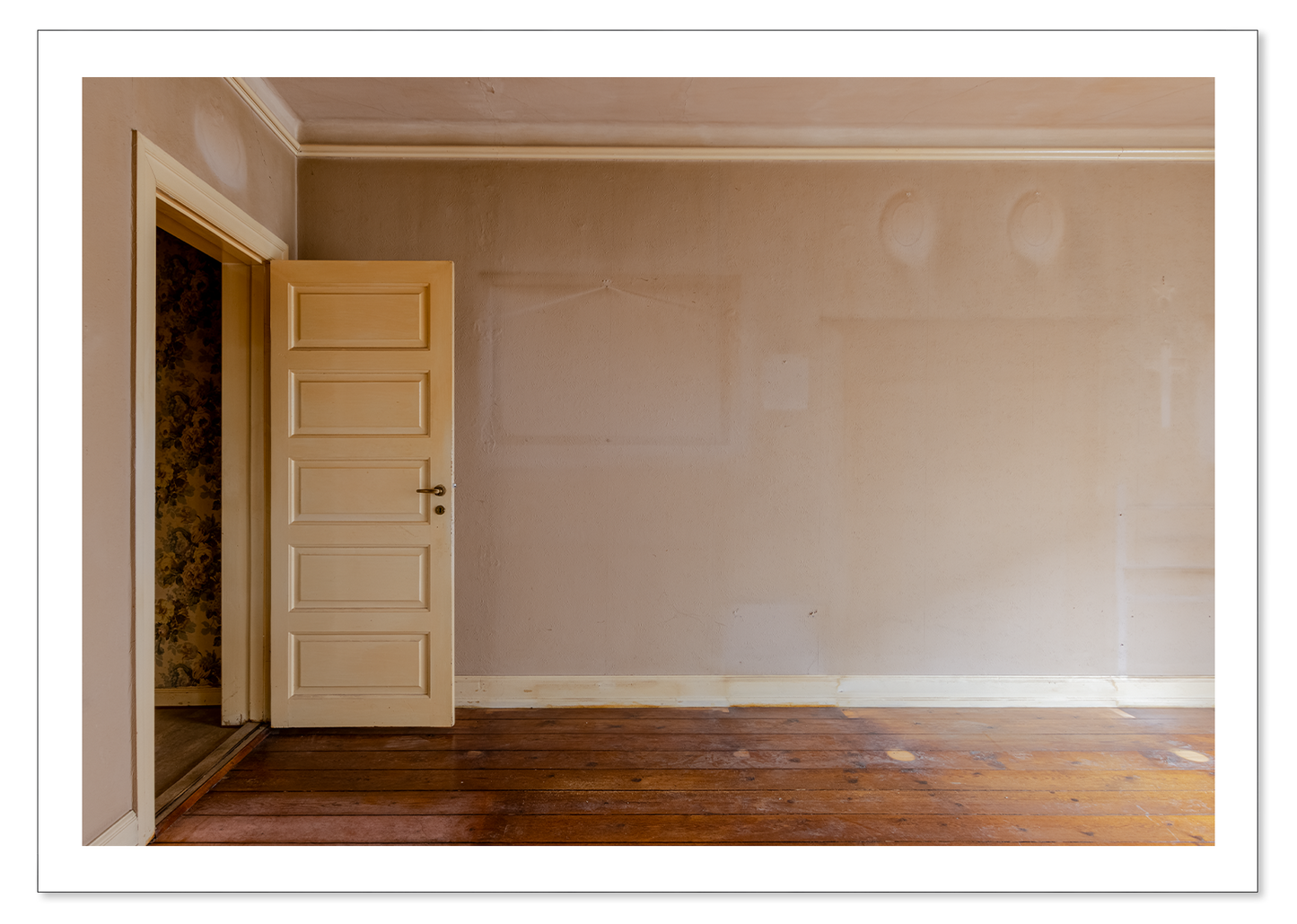 Smokey room