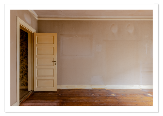Smokey room