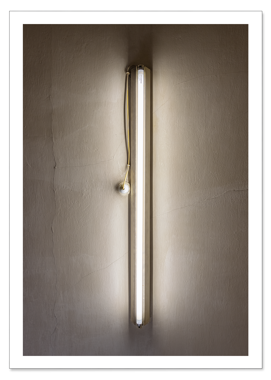 Straight light no.1
